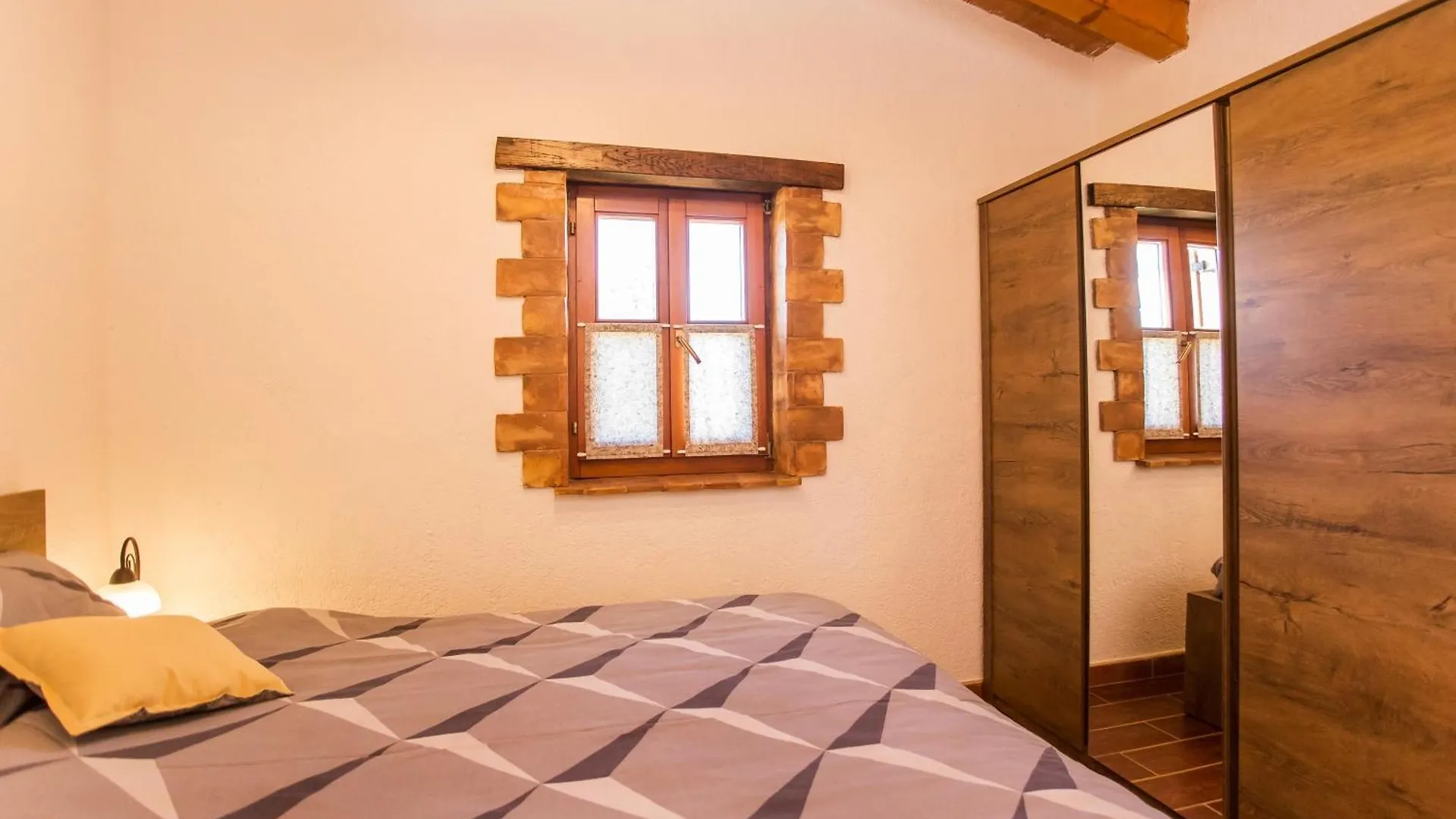 Prázdninový dům Family Friendly House With A Parking Space Rovinj - 22074 Chorvatsko
