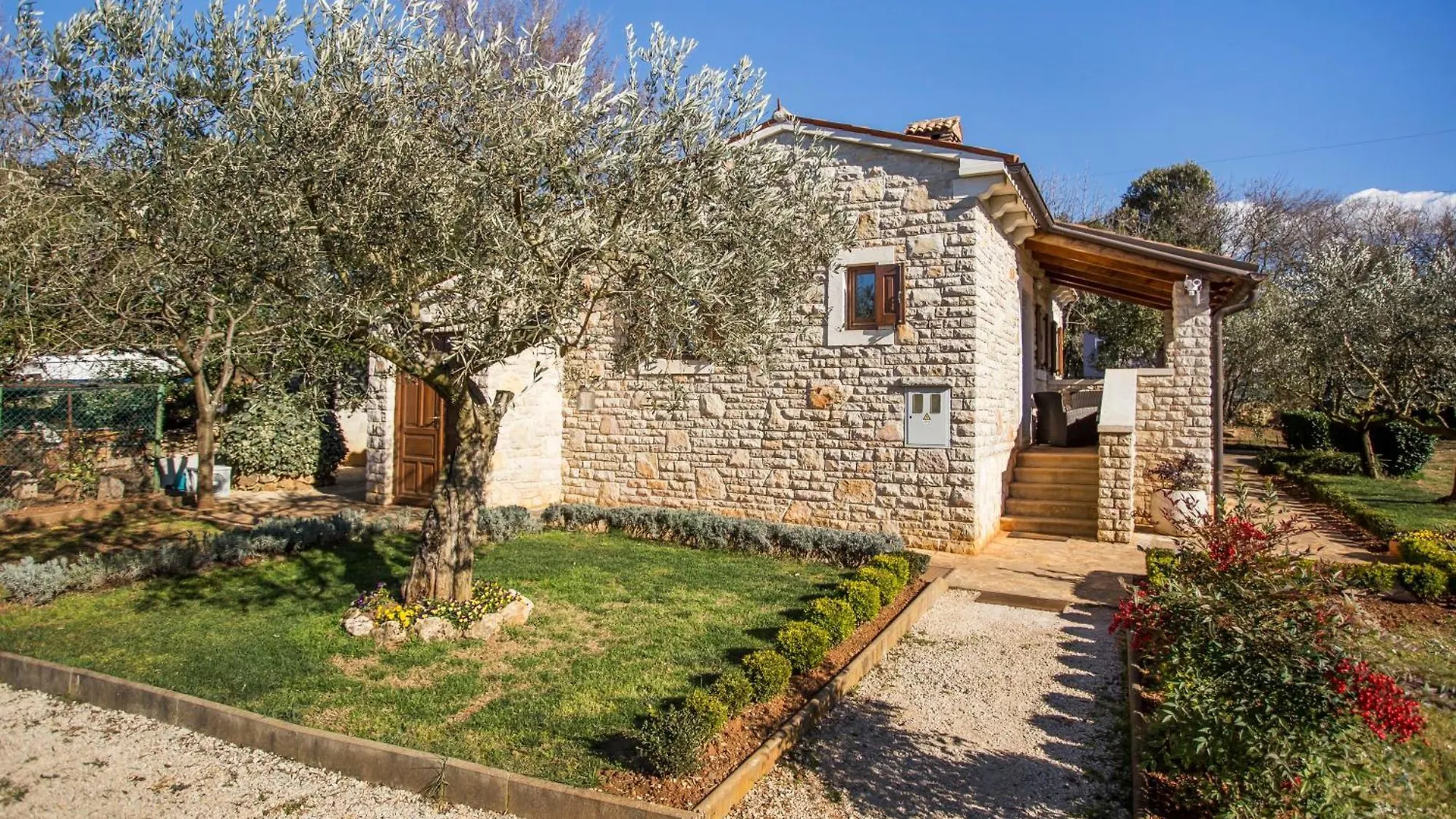 Holiday home Family Friendly House With A Parking Space Rovinj - 22074